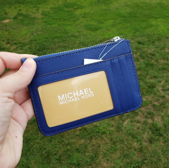 ⚠️SALE⚠Michael Kors Jet Set LG EW Crossbody SET - Picture 9 of 12